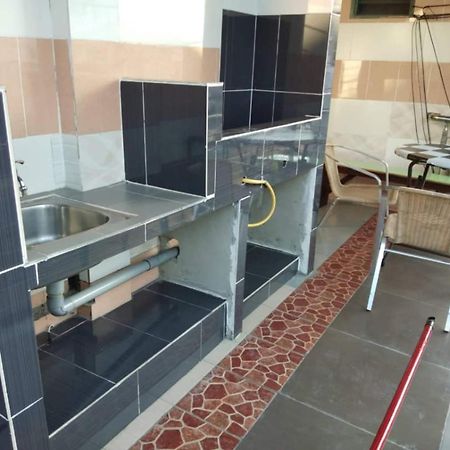 Oyo 90972 Jj Homestay Miri Exterior photo